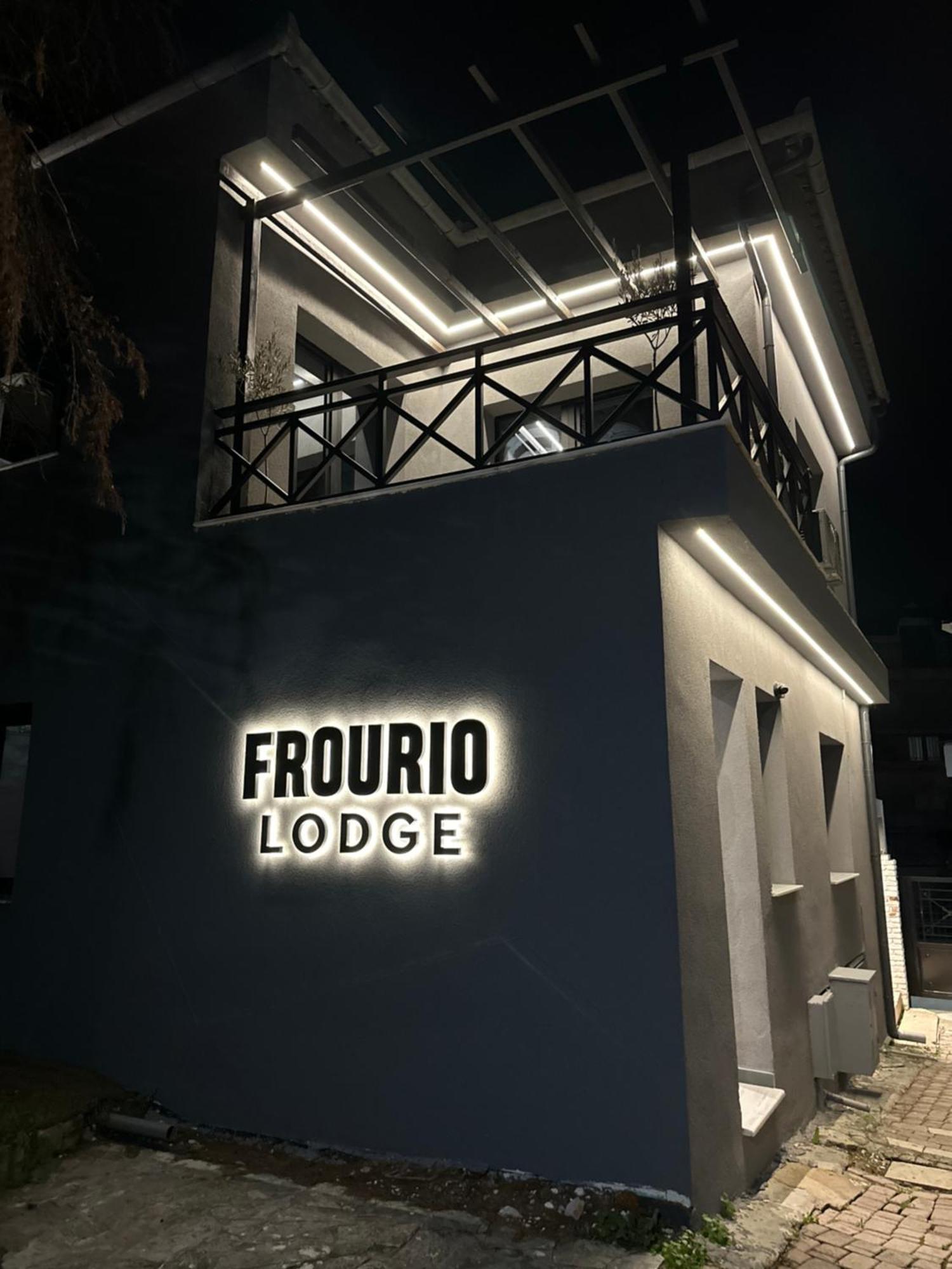 Frourio Lodge Α1 ラリサ エクステリア 写真